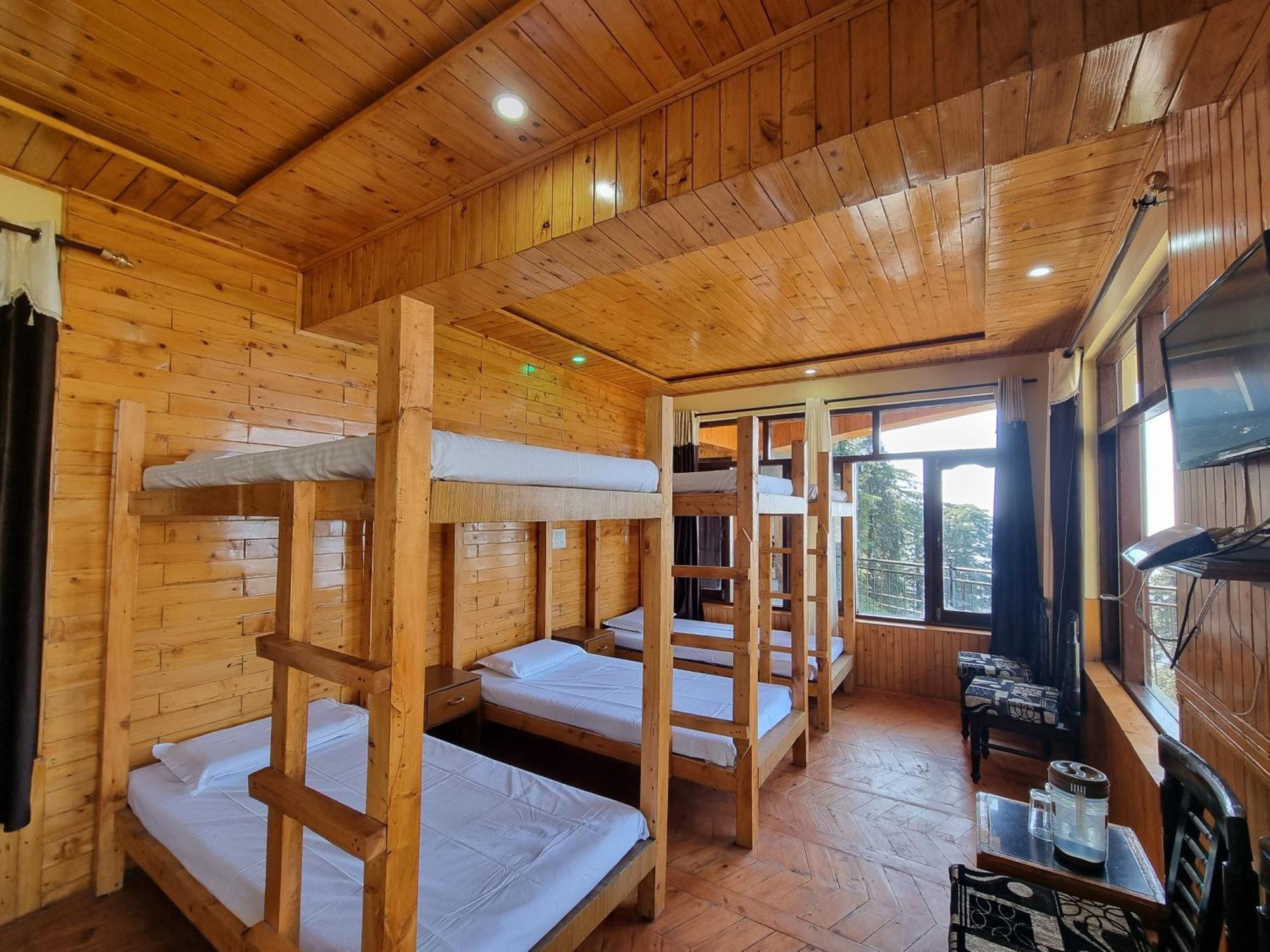 Forest Vibes Kalatop-Rooms And Restaurant 댈하우지 외부 사진